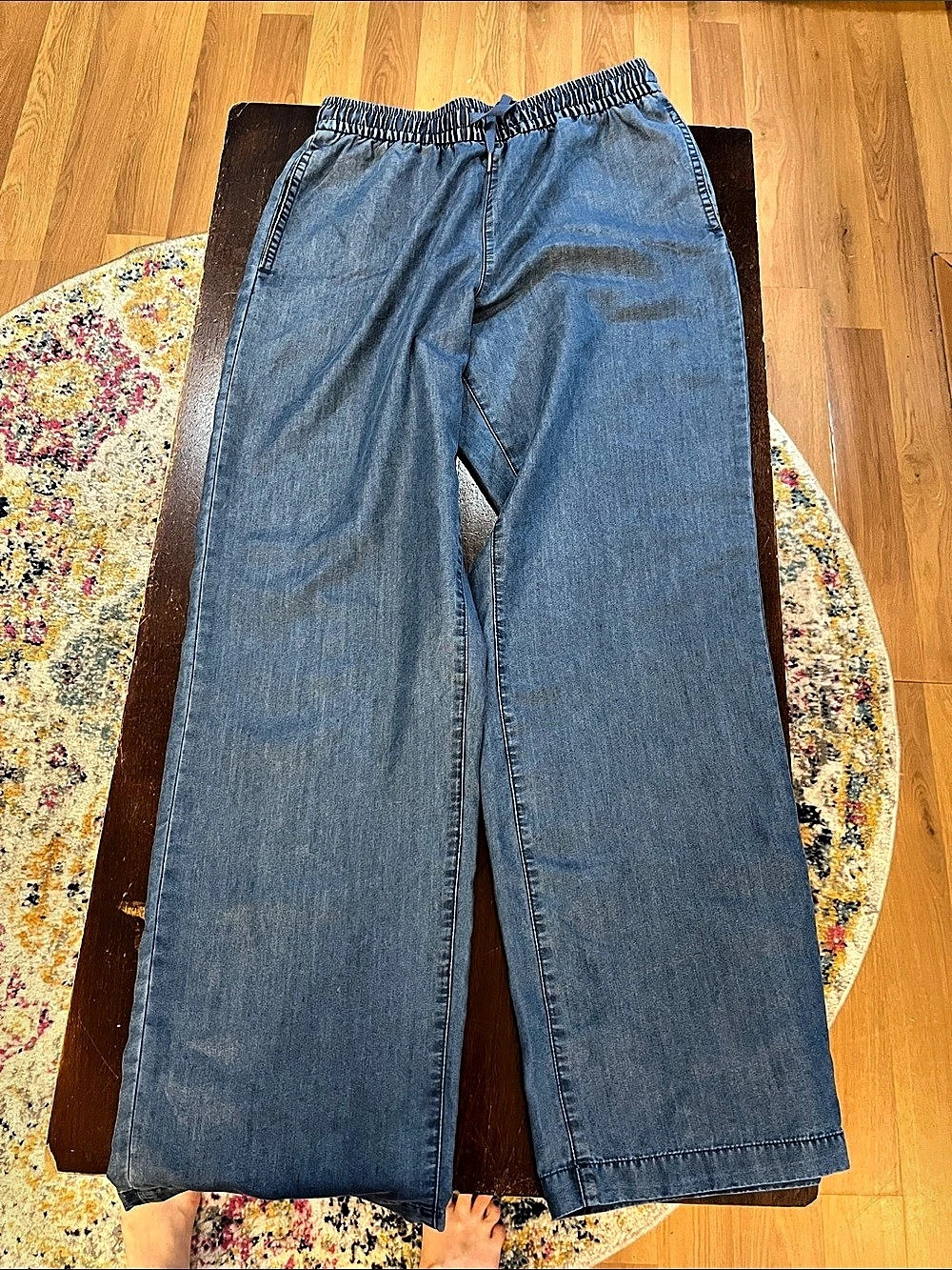 Calvin Klein Straight Leg Jeans in Blue Size Small NWT